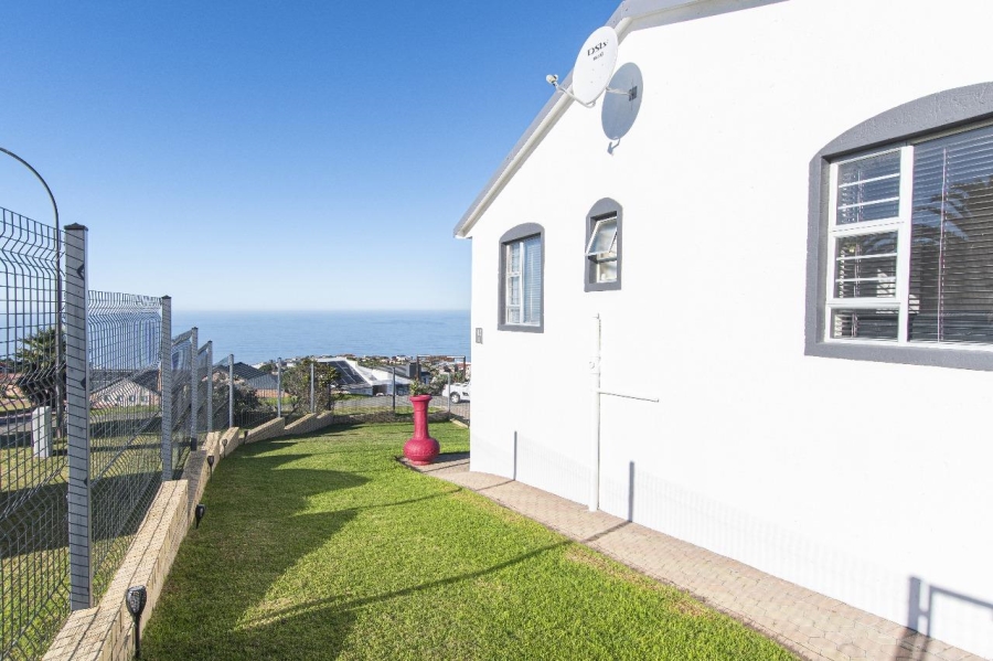 To Let 3 Bedroom Property for Rent in Dana Bay Western Cape
